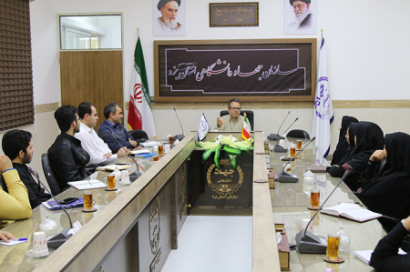 نشست رئیس جهاددانشگاهی استان یزد با همکاران حوزه پشتیبانی سازمان