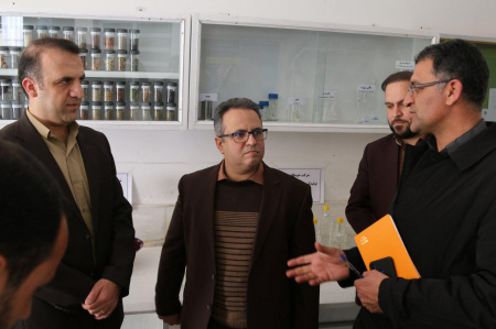 بازدیدمجری طرح گیاهان دارویی وزارت جهادکشاورزی از سازمان جهاددانشگاهی یزد