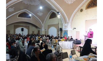 آیین شب یلدا با همکاری سازمان جهاددانشگاهی یزد و دانشگاه علم و هنر برگزار گردید.